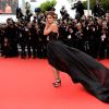 Cheryl Cole foule le tapis rouge du Palais des Festivals, pour la projection du film Foxcatcher. Cannes, le 19 mai 2014.