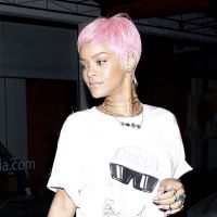Rihanna : La perruque rose, son nouvel accessoire fétiche