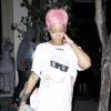 Rihanna quitte le restaurant Mastro's Steakhouse à Beverly Hills, Los Angeles, le 19 mai 2014.