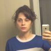 Zooey Deschanel poste une photo d'elle au naturel, sur Instagram le 17 mai 2014