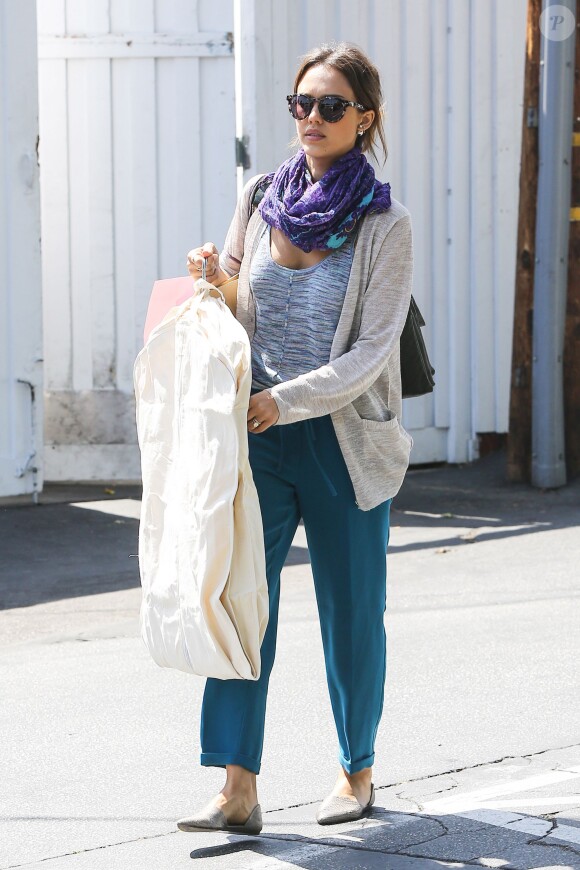 Jessica Alba à Brentwood, Los Angeles, le 19 mai 2014.