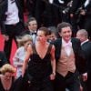 Carole Bouquet et son compagnon Philippe Sereys de Rothschild - Montée des marches du film "The Search" lors du 67e Festival du film de Cannes le 21 mai 2014
