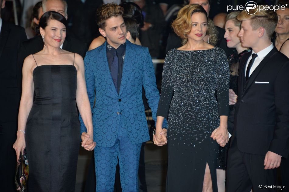 Anne Dorval, Xavier Dolan, Suzanne Clement, Antoine Olivier Pilon à la montée des marches pour le film &quot;Mommy&quot; lors du 67e Festival de Cannes, le 22 mai 2014.