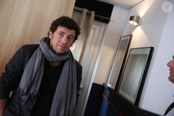 Exclusif - Patrick Bruel lors d'une interview pour la promotion du film "Tu veux ou tu veux pas" avec Patrick Bruel au Pavillon Unifrance lors du 67e Festival du film de Cannes, le 19 mai 2014