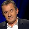 Christophe Dechavanne annonce qu'il est célibataire dans "Qui veut gagner des millions ?" sur TF1 le vendredi 14 février 2014.