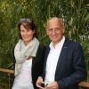 Jean-Michel Apathie et sa femme aux Internationaux de France de tennis de Roland-Garros à Paris, le 1er juin 2014.