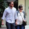 Exclusif - Ginnifer Goodwin (enceinte), accompagnée de son mari Josh Dallas, est allée faire un bilan de santé dans un centre médical à Beverly Hills. Le 8 mai 2014.