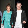 Jennifer Lopez et son petit-ami Casper Smart vont dîner à West Hollywood le 20 mai 2014. Le couple était déjà séparé mais faisait bonne figure devant les photographes