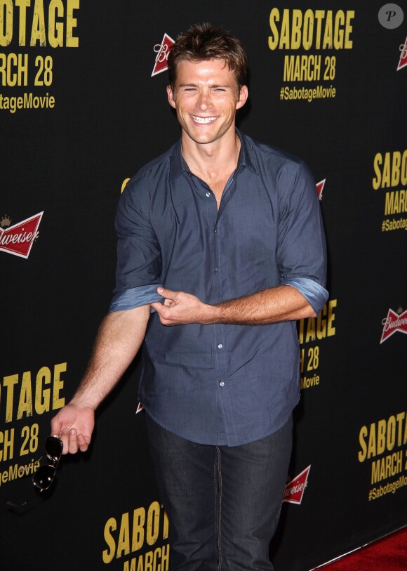 Scott Eastwood lors de la première du film "Sabotage" au cinéma "The Regal " à Los Angeles, le 19 mars 2014.