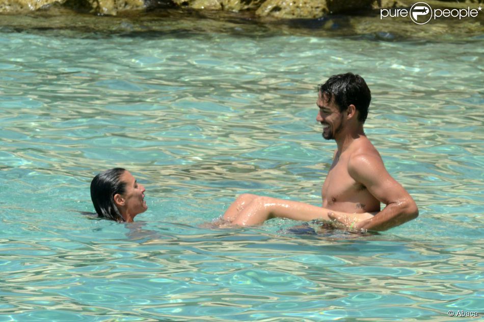 Flavia Pennetta et Fabio Fognini, jeune couple d&#039;amoureux à Ibiza le 9 juin 2014