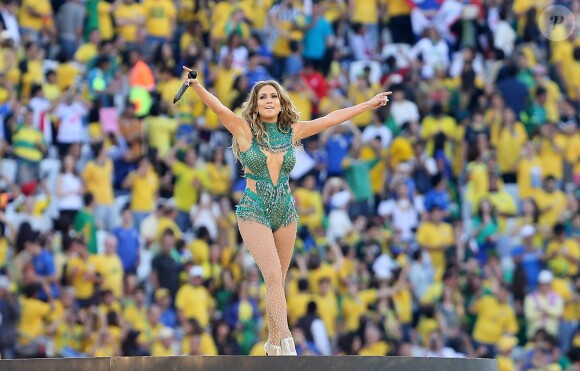 Jennifer Lopez lors de la cérémonie d'ouverture de la Coupe du monde 2014 à São Paulo au Brésil, le 12 juin 2014.