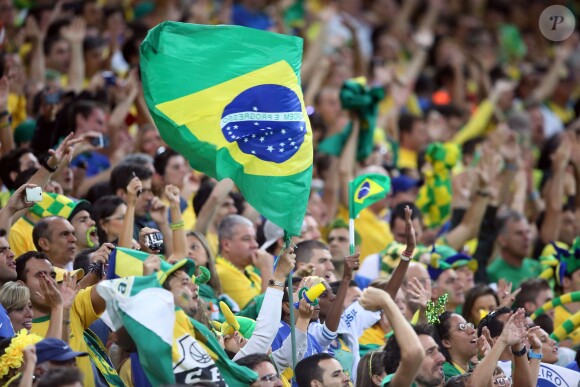 Ambiance lors du match d'ouverture de la Coupe du Monde entre le Brésil et la Croatie à Sao Paulo au Brésil, le 12 juin 2014.