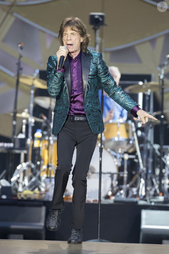 Mick Jagger lors du concert de son groupe les Rolling Stones au Stade de France à Paris, le 13 juin 2014.