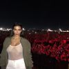 Kim Kardashian seins nus lors du festival de Bonnaroo, dans le Tennessee, le 14 juin 2014.