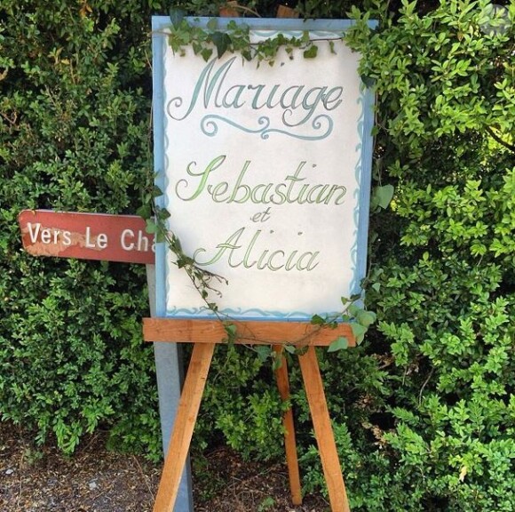 Photo du jour du mariage de Sebastian Roché et Alicia Hannah, dans le Sud de la France, le 31 mai 2014.