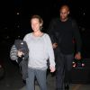 Kendra Wilkinson (enceinte) et son mari Hank Baskett à l'aéroport LAX de Los Angeles, le 30 janvier 2014.