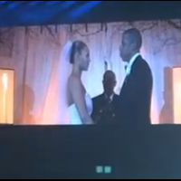 Beyoncé et Jay-Z : Sur scène, ils dévoilent la vidéo de leur mariage !