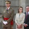 Le roi Felipe VI et la reine Letizia d'Espagne reçoivent les membres des forces armées et de la garde civile au palais royal de Madrid le 25 juin 2014.