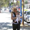 Gwen Stefani et ses fils Kingston, Zuma et Apollo, de sortie à West Hollywood. Los Angeles, le 29 juin 2014.