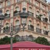 Le parc Walt Disney Studios a ouvert les portes de Ratatouille : L'Aventure Totalement Toquée de Rémy, une nouvelle attraction basée sur le film du même nom ainsi qu'un restaurant, le Bistrot Chez Rémy et une boutique, Chez Marianne (Souvenirs de Paris), le 10 juillet 2014.