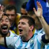 Lionel Messi et Ezequiel Lavezzi - L'Argentine bat les Pays-Bas lors de la séance de tirs au but sur le score de 4-2 et se qualifie pour la finale du mondial de football à Sao Paulo au Brésil le 9 juillet 2014.