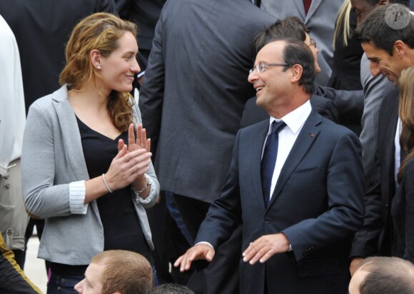 Camille Muffat et François Hollande le 17 septembre 2012 à Paris à l'Elysée