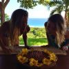 Gisele Bündchen et Patricia soufflent leurs bougies pour leur anniversaire
