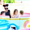 Nicole Richie est heureuse de partager une journée à Disneyland avec ses adorables enfants, Harlow et Sparrow, à Anaheim. Le 20 juillet 2014