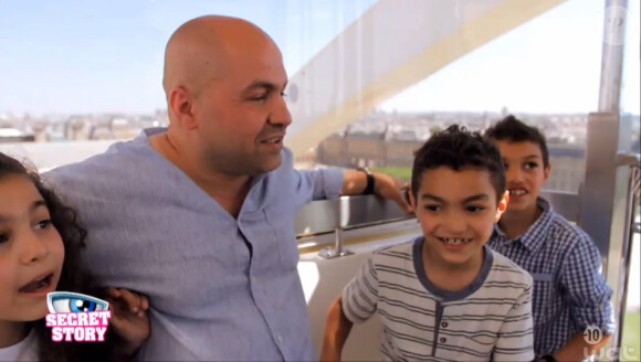 Abdel, candidat de Secret Story 8, dans son portrait (Secret Story 8, le vendredi 18 juillet 2014.)