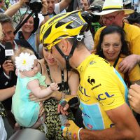 Vincenzo Nibali : Sa femme Rachele et son bébé Emma fêtent leur champion