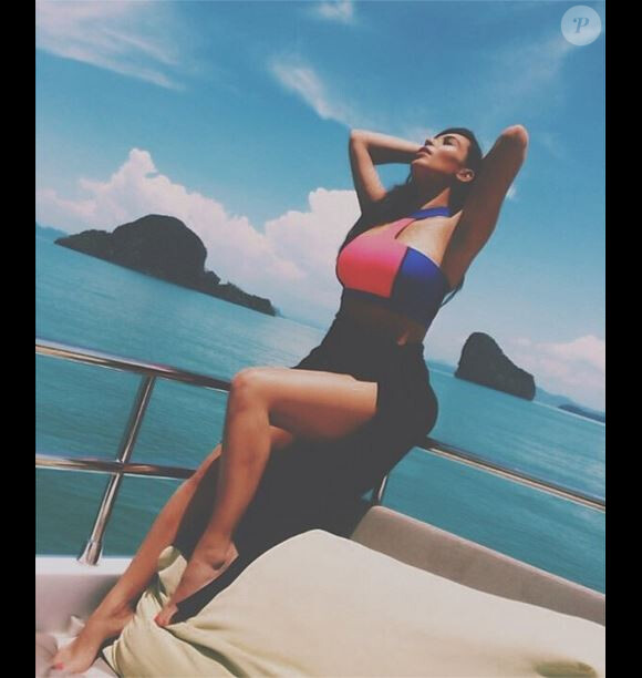 Kim Kardashian en Thaïlande. Avril 2014.
