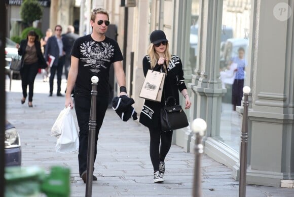 Avril Lavigne et Chad Kroeger à Paris, le 10 mai 2012. 