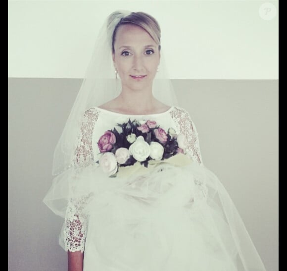 Audrey Lamy, en robe de mariée sur son compte Instagram.