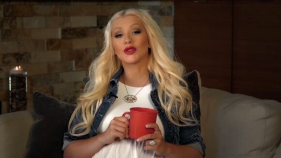Christina Aguilera : Enceinte de six mois, elle ne ménage pas ses efforts