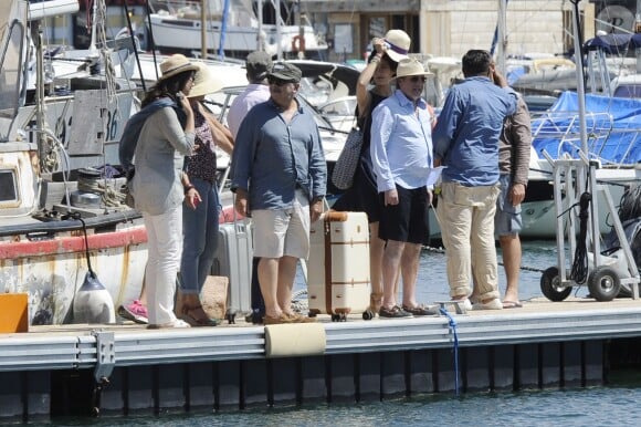 Exclusif - Zabou Breitman, Gérard Jugnot, Mélanie Doutey et Daniel Auteuil - Tournage du film "Entre amis" sur le Vieux Port de Marseille, le 22 juillet 2014.