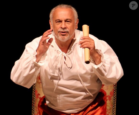 Francis Perrin dans Molière malgré moi, au théâtre de Plan de la Tour, près de Ramatuelle, en août 2014.