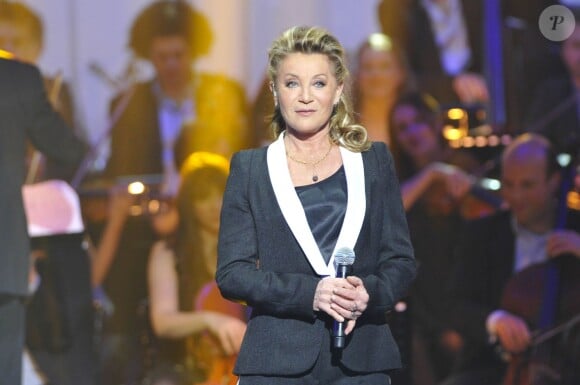 Sheila à la 28e édition des Victoires de la Musique au Zénith, le 8 février 2013.