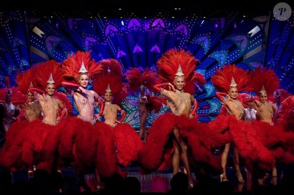 Les danseuses du Moulin Rouge en représentation en 2012.  