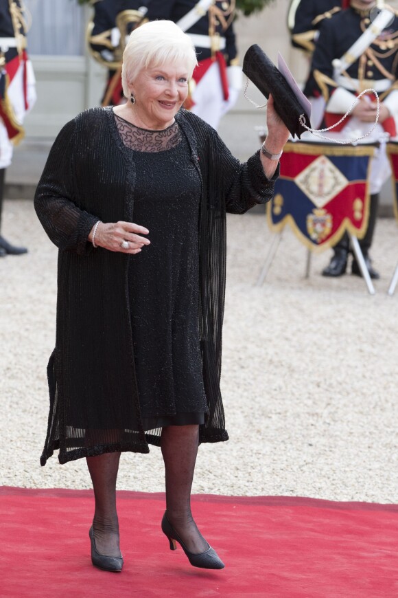Line Renaud - Dîner d'état en l'honneur de la reine d'Angleterre, donné par le président français, au palais de l'Elysée, à Paris, le 6 juin 2014.