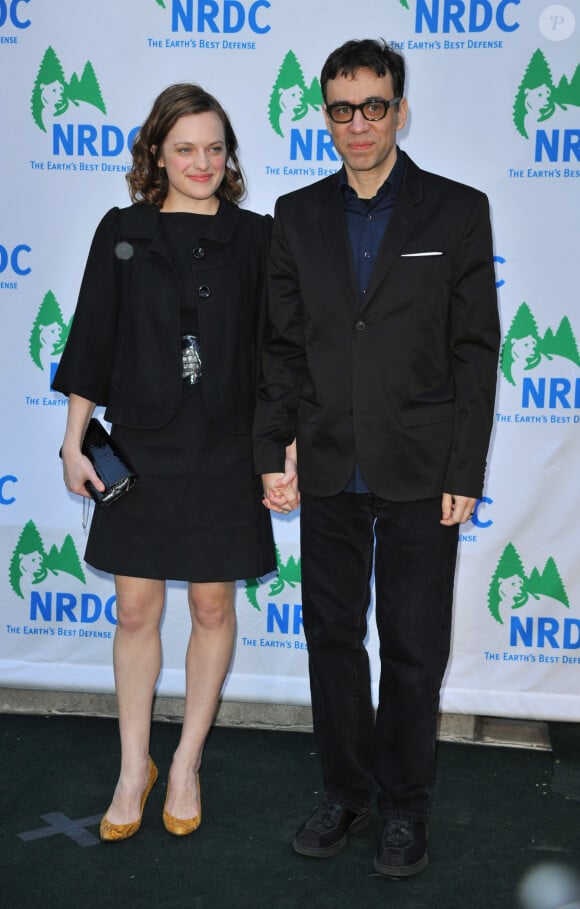Fred Armisen et son ex-femme Elizabeth Moss à New York, le 30 mars 2009. 