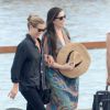 Kate Moss et Liv Tyler, en vacances à Formentera. Le 19 août 2014.