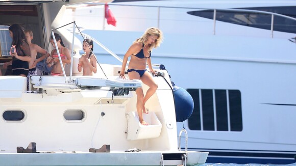 Kate Moss : Les vacances continuent pour le top model et sa famille