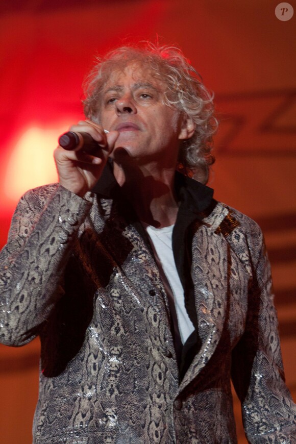 Bob Geldof et son groupe Boomtown Rats en concert au festival Guilfest à Guilford. Le 18 juillet 2014.
