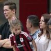 Fernando Torres avec son épouse Olalla Dominguez et leurs enfants Leo et Nora à San Siro le 31 août 2014.