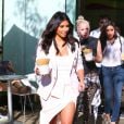  Kim Kardashian craque pour un yaourt glac&eacute; chez Menchie's, &agrave; Calabasas. Le 28 ao&ucirc;t 2014. 