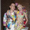 Jeremy Scott et Miley Cyrus lors du défilé printemps-été 2015 du créateur aux Milk Studios. New York, le 10 septembre 2014.