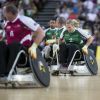Zara Phillips a tout donné avec la Team Invictus lors d'un match exhibition de rugby en fauteuil roulant pendant les Invictus Games, le 12 septembre 2014 à la Copperbox Arena, à Londres.