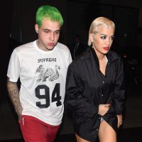 Rita Ora : Sexy en concert, son chéri Ricky Hil conquis