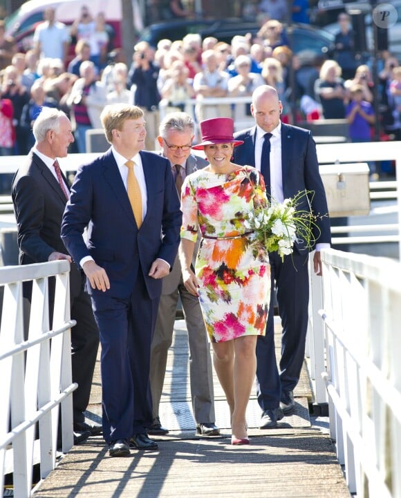 Le roi Willem-Alexander et la reine Maxima des Pays-Bas ont visité la province du nord des Pays-Bas. Le 12 septembre 201412/09/2014 - Warmenhuizen