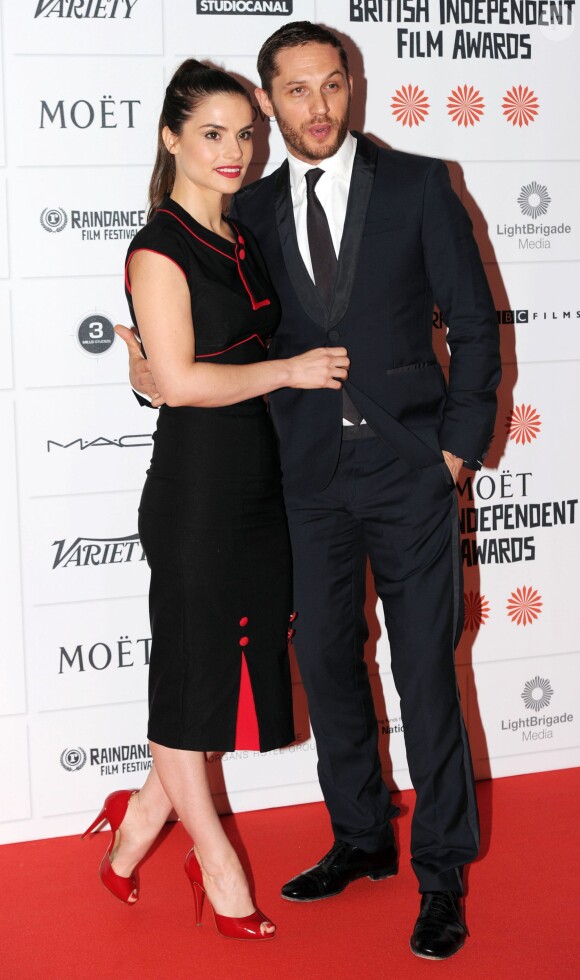 Tom Hardy et sa belle Charlotte Riley lors des Moet British Independent Film Awards au Old Billingsgate Market de Londres, le 8 décembre 2013